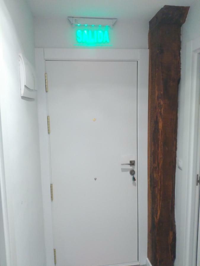 Apartamento Turistico Marcelo Celayeta At Cerca Del Centro Pamplona Exterior foto